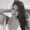 bella_x3924
